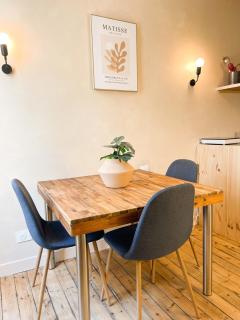 Le Sablésien 4 personnes,salon et cuisine entre centre ville et gare - Le Mans - 7