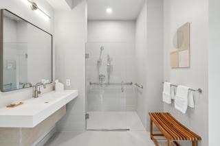 Hotel Circulo Park Circle Corner Suite 210 - 3