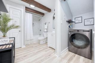 Downtown Luxury Apartment, 15 mins to Fort Benning - Columbus - 4