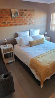 Habakkuk Guesthouse - 9