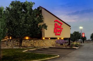 Red Roof Inn Lansing East - MSU - 4