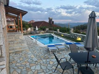 Mimani Stone House Roshnik - 8