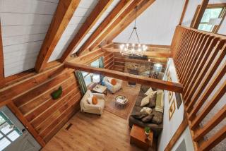 Outdoors Sleeps7 Family Getaway Fun Arcade - 6