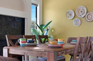 Southwestern Paradise, Simply Classic 4Bed 3Bath - 6