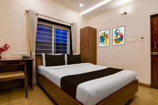 Townhouse The 36 Inn Madhuravada Bus Stop - 8