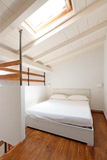 Hermann Apartments - 6