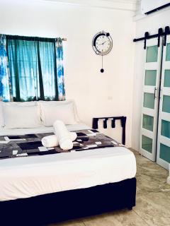 The PoolSide Pad- 5 mins from Airport & Beaches - Bon Accord - 8