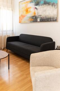 2 bedroom flat in city centre - 3