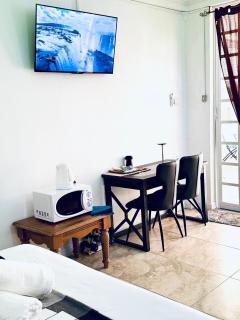 The PoolSide Pad- 5 mins from Airport & Beaches - Bon Accord - 1