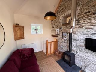 Maristow Cottages, overlook Tamar Valley Dartmoor - 8