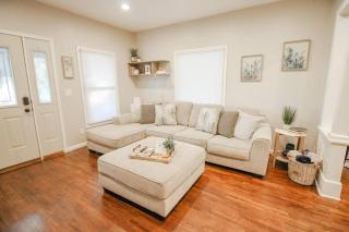 Fenced Yard and Patio W Grill plus Game Room - 0