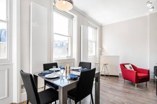Stylish Kensington Home - Amazing Location - 8
