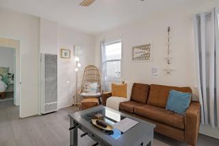 At Hermosa Ave and Pier ave- B - 9