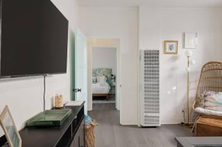 At Hermosa Ave and Pier ave- B - 1