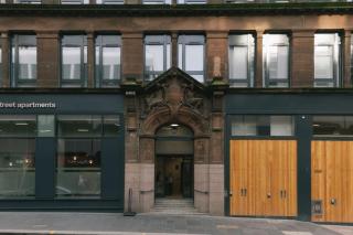 For Students Only - George Street in Glasgow - 4