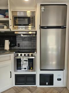 Tranquil Stay Close to Hotspots -  - 8