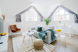 Prague Days - Modern Apartments with AC near King's Park - 4