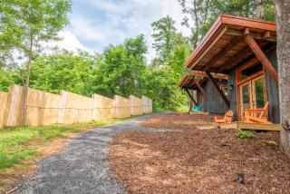 1 Mile to Downtown West Jefferson Camping Cabin #5 - 5