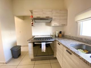 Casa con Alberca en Privada, 5 min del Aeropuerto y Consulado - Hermosillo - 4