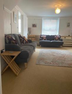 Bimble Cottage-2 beds-Gorgeous Sunny Garden - 1