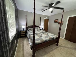 The Renovated Farmhouse at Seneca Rocks - 1
