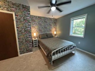 The Renovated Farmhouse at Seneca Rocks - 2
