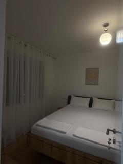 Mikaels Apartment - 3