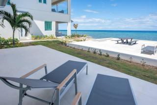 Oceans 9 / LUXE 4 BR Villa - 2