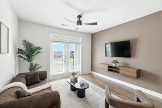 01 Stylish Condo, Resort Amenities, Near Stockyards - 4