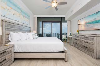 Phoenix X 102 condo - 1
