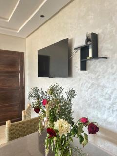 Stylish 2 Bedroom Apartment in the Heart of Agadir - Agadir - 6