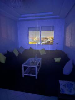Stylish 2 Bedroom Apartment in the Heart of Agadir - Agadir - 9