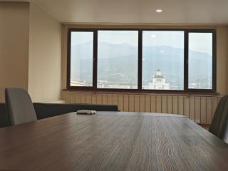 penthouse stunning view - 9