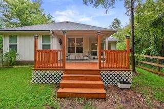Scenic Creekside Retreat with Modern Comforts Near Texas A&M University in College Station, Texas - 0