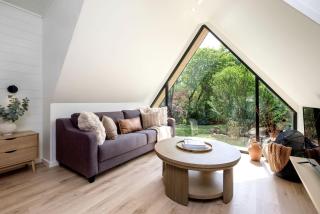 Luminous A-Frame Sanctuary near Pisgah National Forest in North Carolina - 8