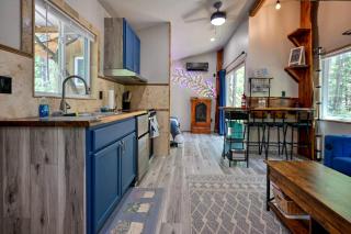 Cozy Tiny Cabin with Porch & Fire Pit near Scenic Trails in Western Arkansas - Boles - 4