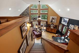 Rustic A-Frame Chalet with Hot Tub & Scenic Views in Mount Jackson, Virginia - Basye - 6