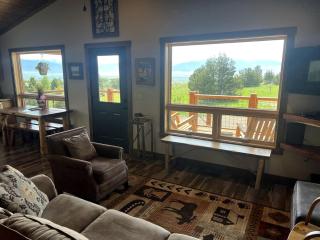 Charming Cabin with Mountain Views Near Madison River in Ennis, Montana - 9