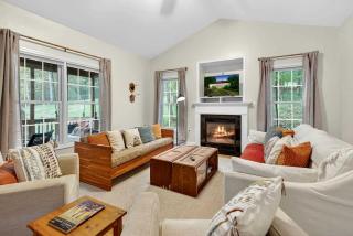 Resplendent Cabin Haven near Shenandoah River in Virginia - Bentonville - 8