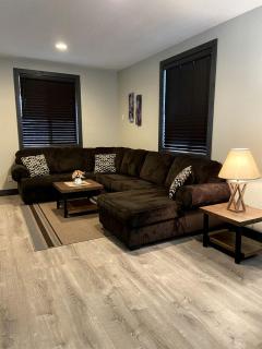 Modern Condominium with Pet-Friendly Drift Boat Parking near Madison River in Ennis, Montana - 8