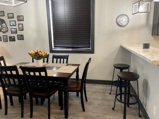 Modern Condominium with Pet-Friendly Drift Boat Parking near Madison River in Ennis, Montana - 5