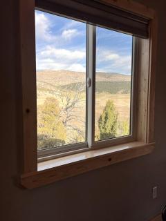 Charming Cabin with Panoramic Mountain Views near Pony in the Tobacco Root Foothills, Montana - 2