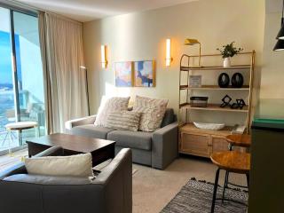 1 BEDROOM OCEANVIEW SUITE ON THE BEACH - 4