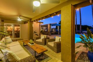 Desert oasis tropical paradise - 7