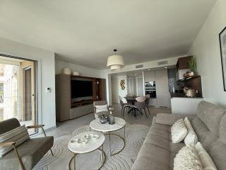 2-bedroom apartment with breathtaking ocean view - 6
