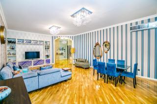 Luxury AURA Apartment in Baku - 6