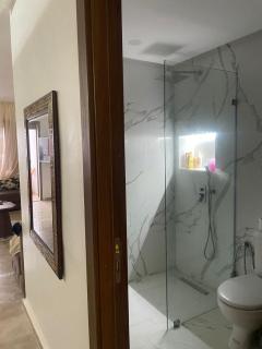 Appartement vu sur piscine à 5 minutes de la plage - 2