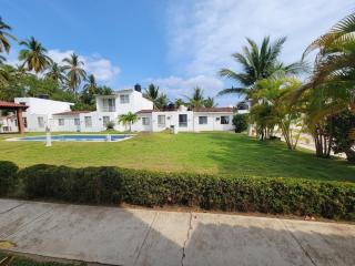 Palacio Dorado - Barrio Nuevo - 8