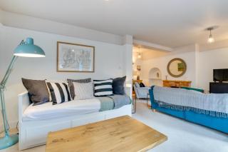 Flat 1 Eversley Cottage - 7