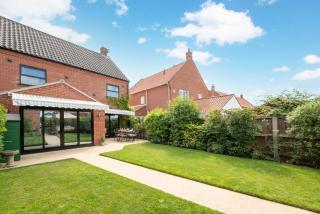 Pound Cottage - 2